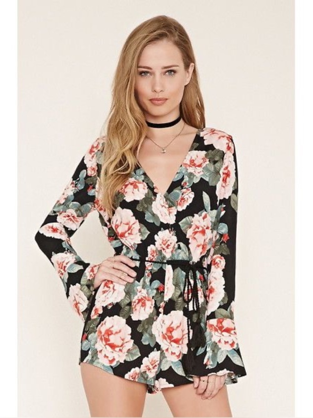 ⭐️ 5 for 20$! ⭐️ Forever 21 Floral Long Sleeve Romper